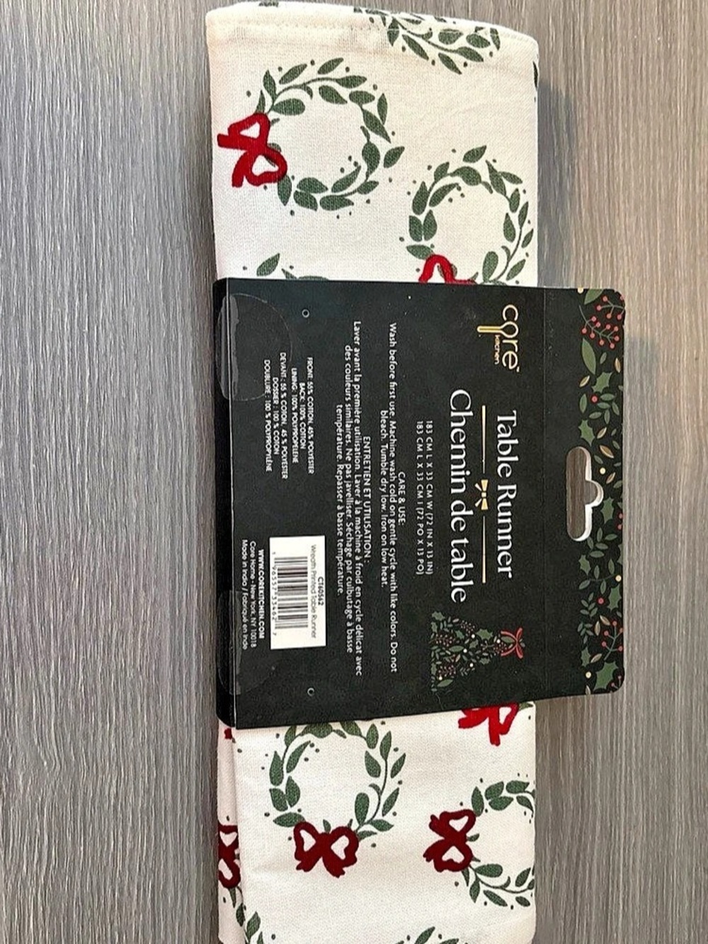 Gree Table Runner Floral Holiday in Cream & Green NWT